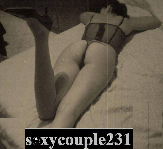 sexycouple231